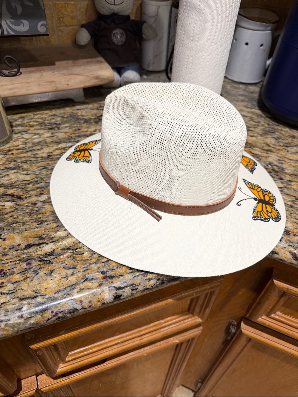 Hand Painted Butterfly Hat from Mexico Size Medium - Picture 3 of 5
